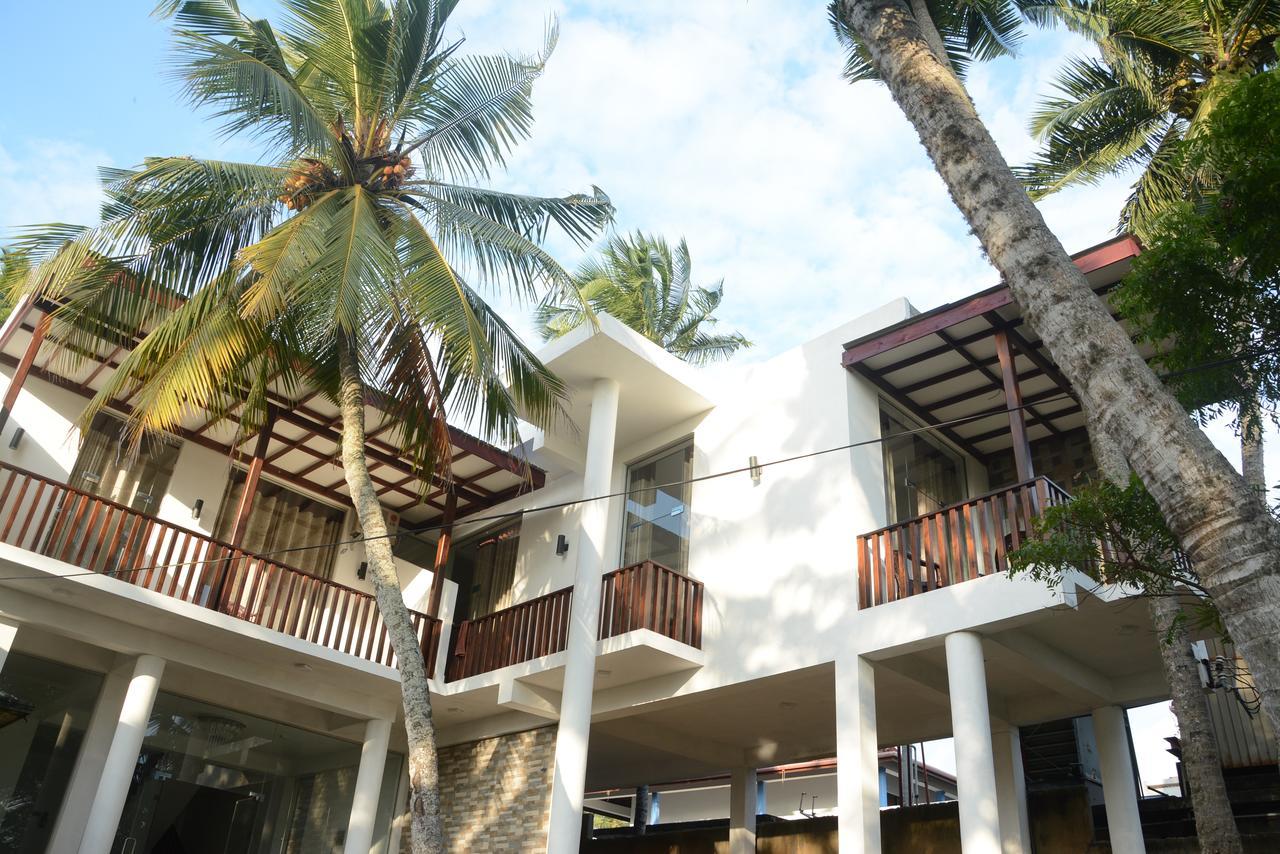 Sea View Tourist Inn Tangalle Exterior photo