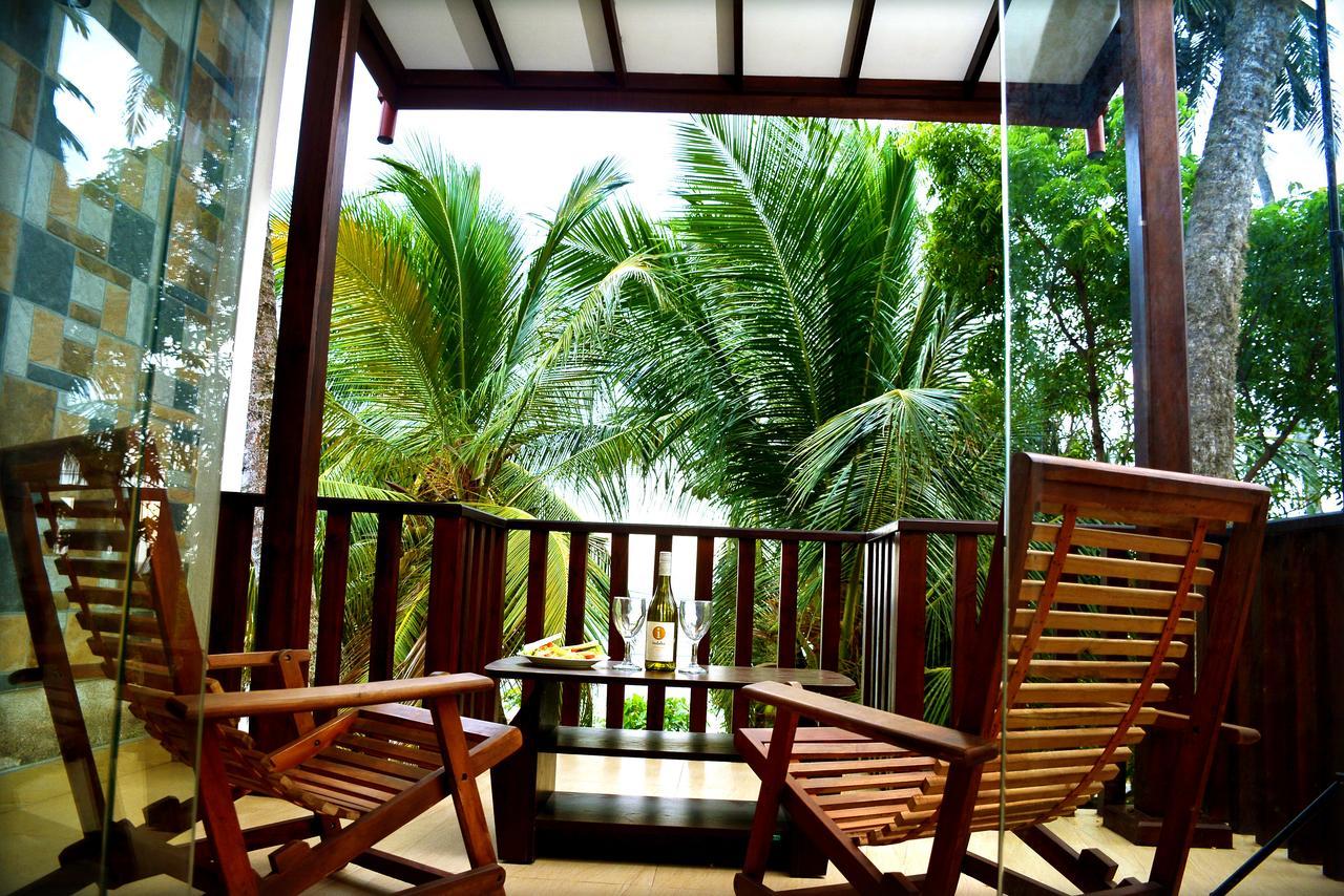 Sea View Tourist Inn Tangalle Exterior photo